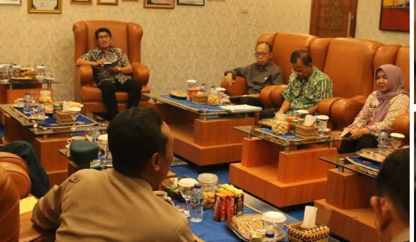 Bupati Lampung Utara Pimpin Rapat Koordinasi Persiapan Kunjungan Gubernur dan Penanganan Isu Strategis
