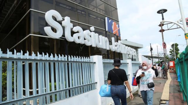 KAI Daop 1 Jakarta Lakukan Berhenti Luar Biasa (BLB) di Stasiun Jatinegara untuk Sejumlah KA Jarak Jauh pada 20 Mei 2025