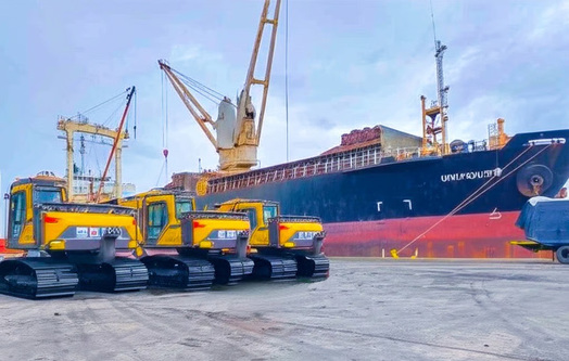 Pelindo Solusi Logistik Fasilitasi Mobilisasi Alat Berat dalam Proyek Strategis di Palembang