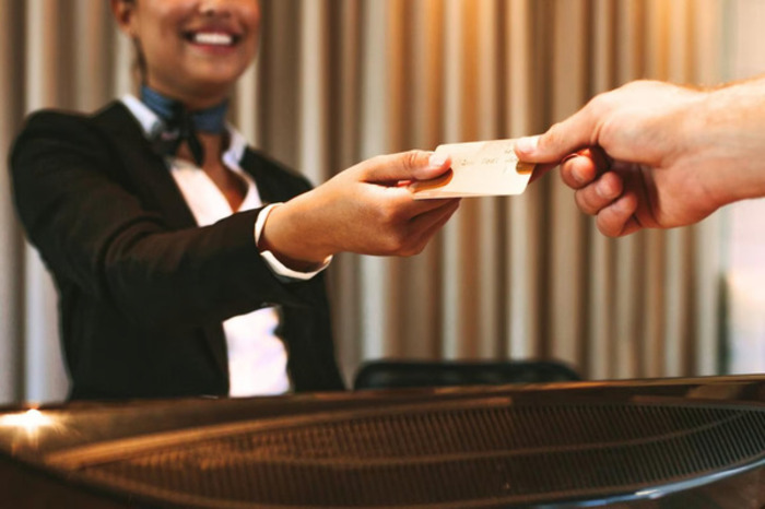 Pertumbuhan Hospitality: Apakah Mungkin Tanpa Fokus pada Well-Being Pekerja?