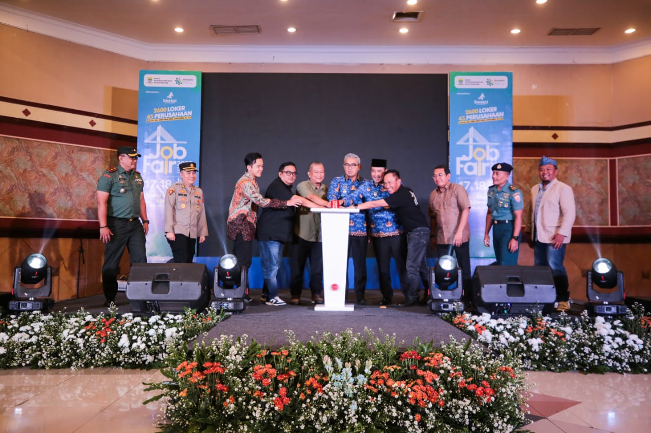 Pemkot Bandung Targetkan 15.000 Lapangan Kerja Baru Hingga Akhir 2025
