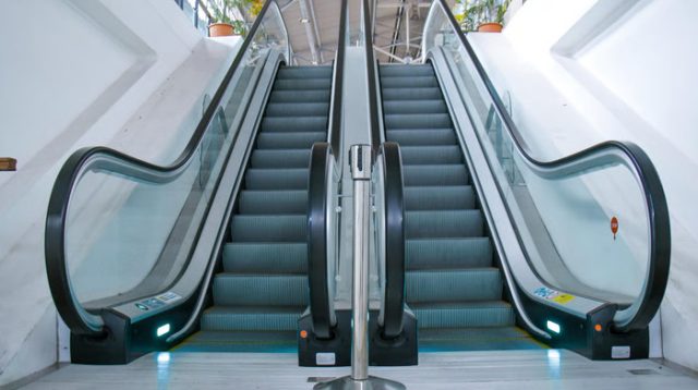 Fasilitas Eskalator di Stasiun Pasar Senen Permudah Mobilitas Penumpang Saat Libur Panjang