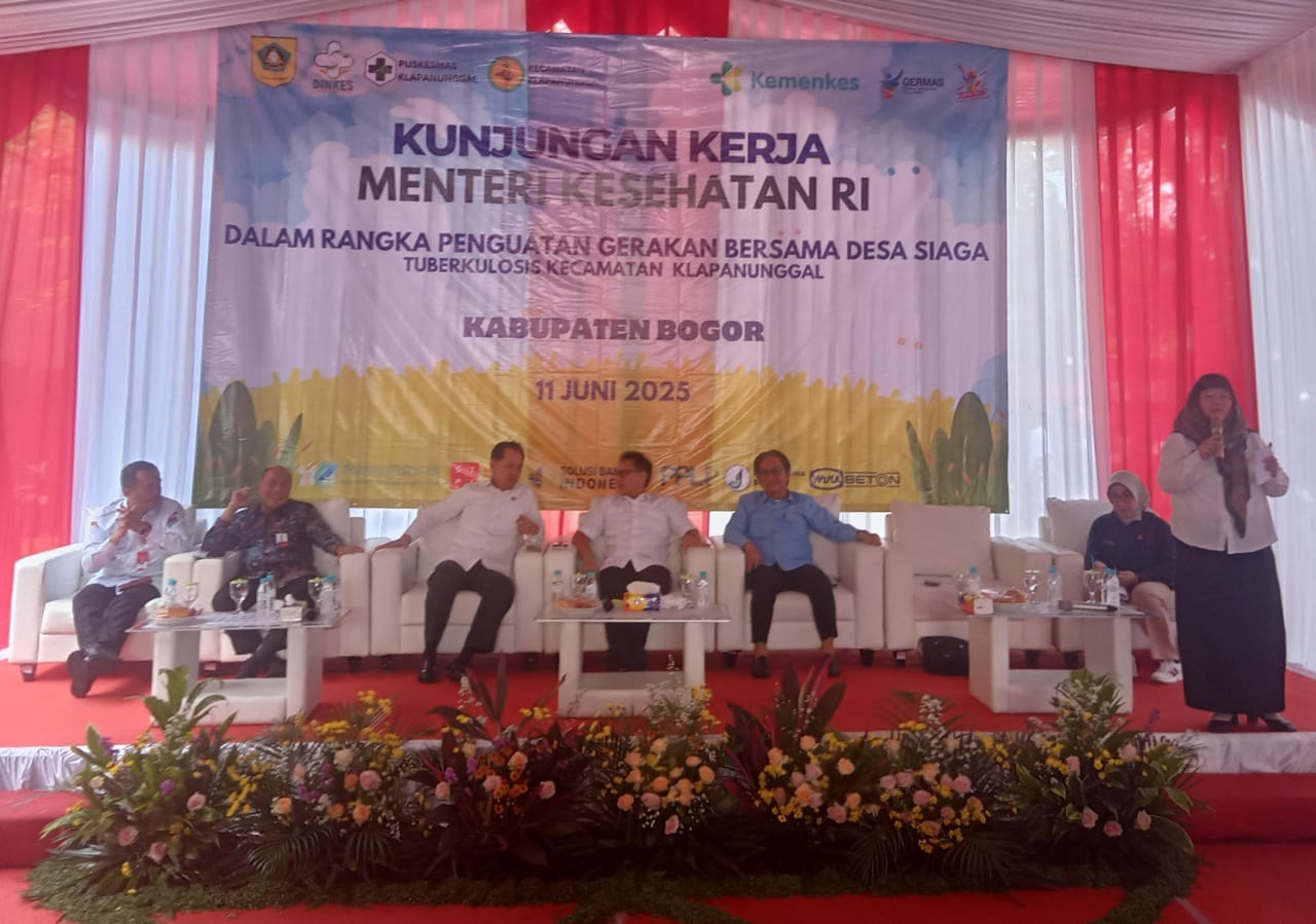 Menkes RI Kunjungi Desa Kelapanunggal Bogor, Tingkatkan Pelayanan Kesehatan Pedesaan