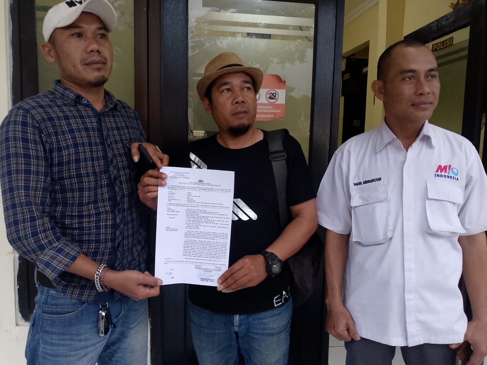 Wartawan Pos Berita Nasional Laporkan Dugaan Intimidasi ke Polsek Sukamakmur