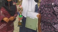 Siswi SMP Negeri 1 Wampu, Berprestasi Kabupaten Langkat Raih Penghargaan dari Dinas Pendidikan