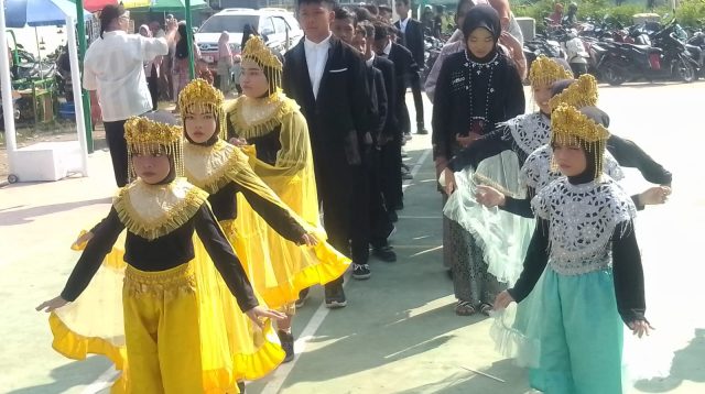 SDN 04 Kedung Waringin Gelar Pentas Seni Pelepasan Murid Kelas