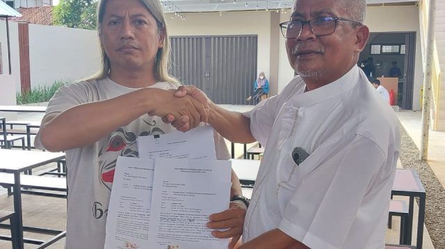 Polemik Saling Lapor Ketua komite SMAN 1 Pebayuran dan Pemred Media FBN Tempuh Perdamaian