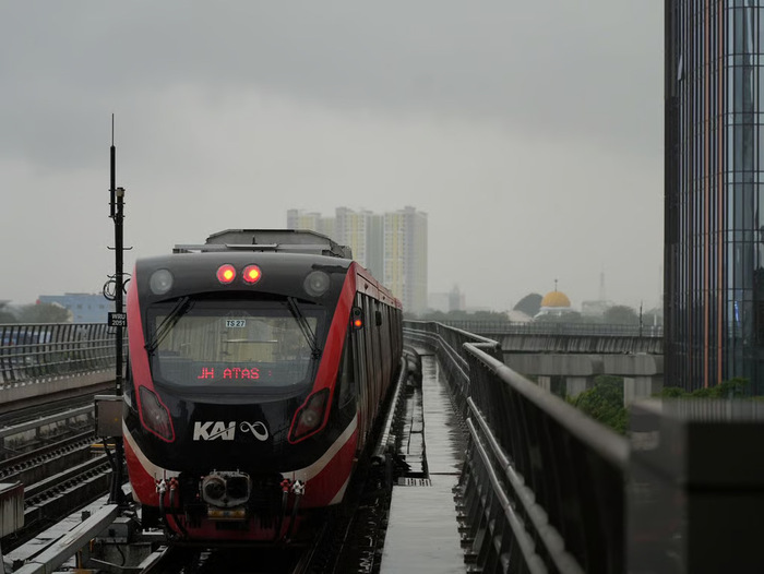 Rekor Terbaru LRT Jabodebek Tembus Layani 114.000 Pengguna pada 28 Mei 2025Rekor Terbaru LRT Jabodebek Tembus Layani 114.000 Pengguna pada 28 Mei 2025