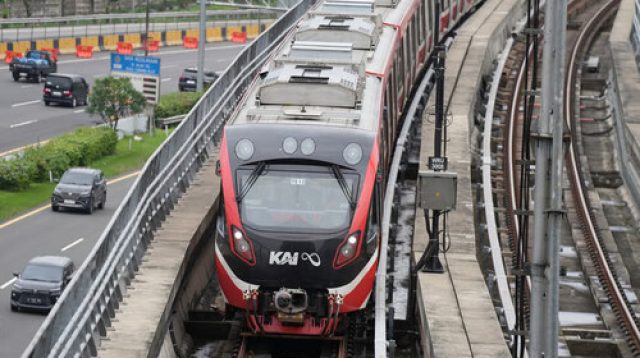 Layanan Semakin Diminati, LRT Jabodebek Layani 2,29 Juta Pengguna Sepanjang Mei 2025