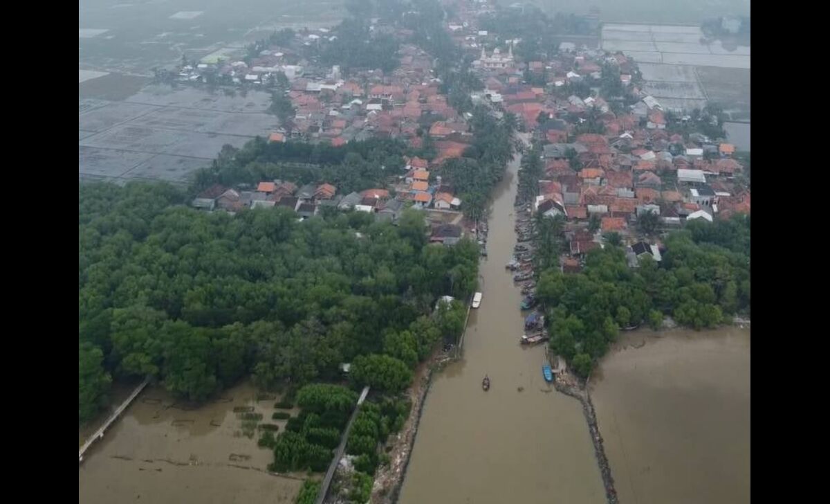 Bersama Petani Lokal Memulihkan Lahan Rusak Jadi Sumber Kehidupan