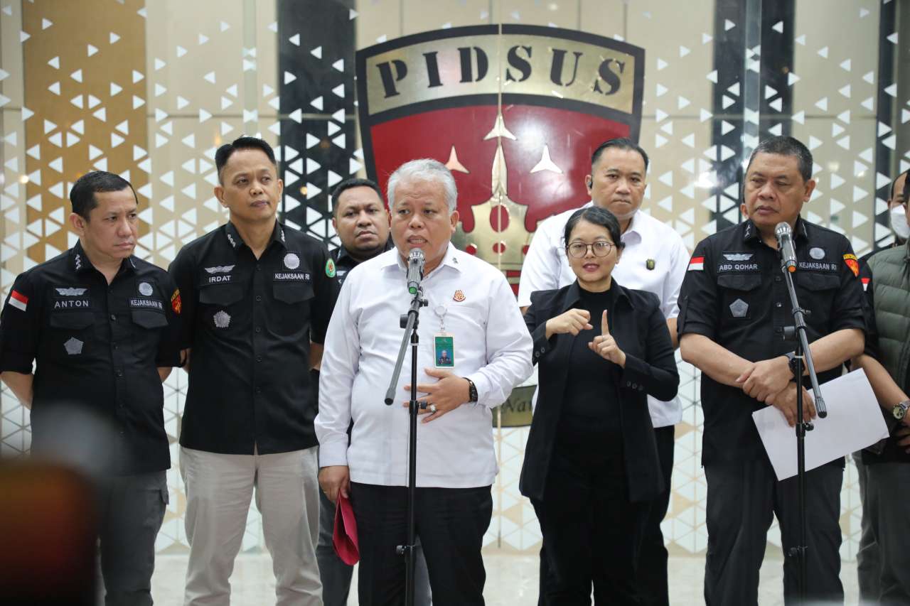 Kejagung Ungkap Peran Mantan Mendikbudristek Nadiem Makarim dalam Korupsi  Chromebook