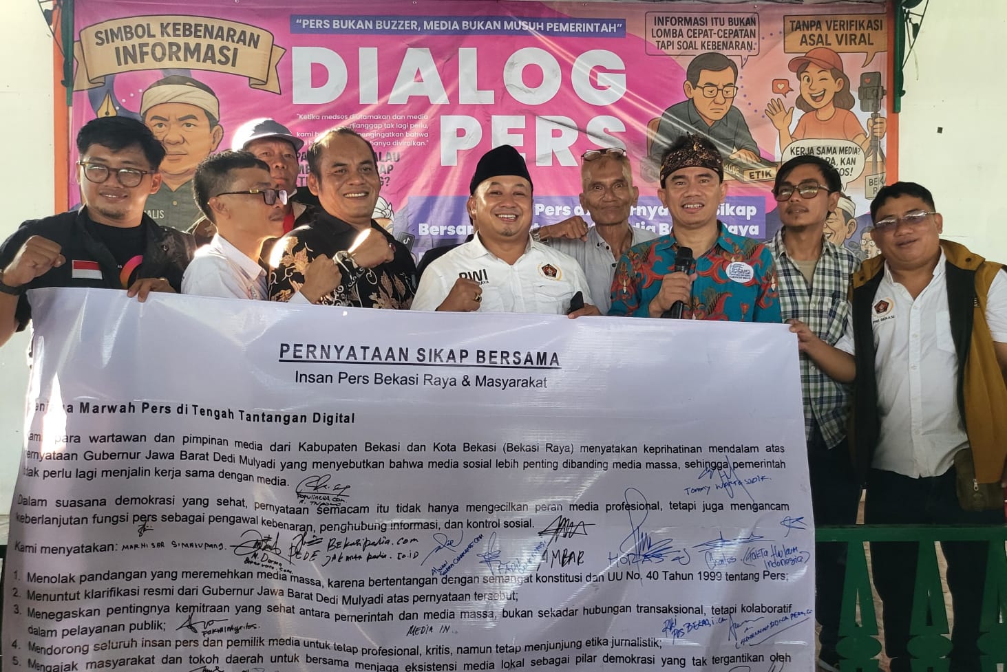 Insan Pers Bekasi Raya Gelar Dialog, Desak Gubernur Jabar Klarifikasi Pernyataan Kontroversial