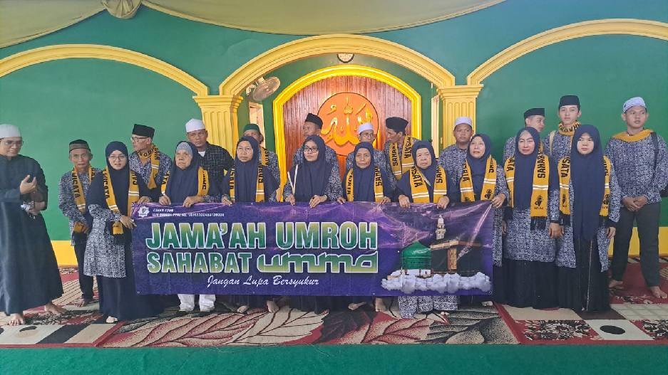 40 Jamaah Umrah Bertolak dari Masjd Al -Amin Kalijeruk Cikarang Barat