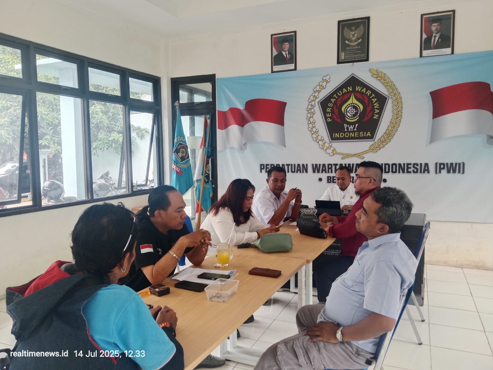 PWI Bekasi Raya Skorsing Anggota, Tegaskan Komitmen Etika Jurnalistik