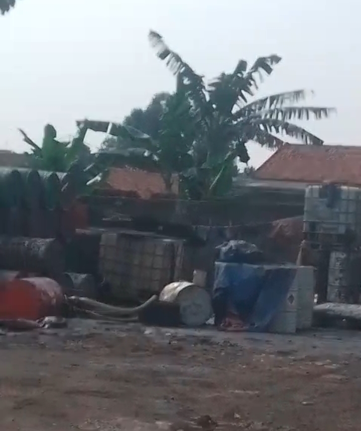 Kekebalan Hukum di Balik Penimbunan Minyak Curah di Jatiwarna Pondok Gede Bekasi
