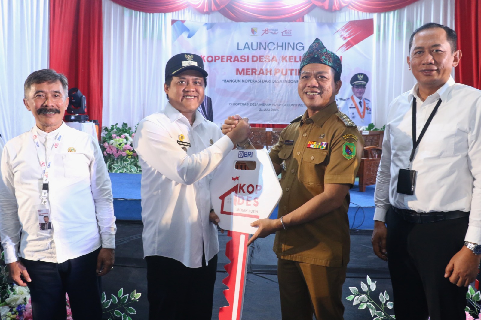 Bupati Bandung Tekankan Pengurus Koperasi Merah Putih Harus Profesional