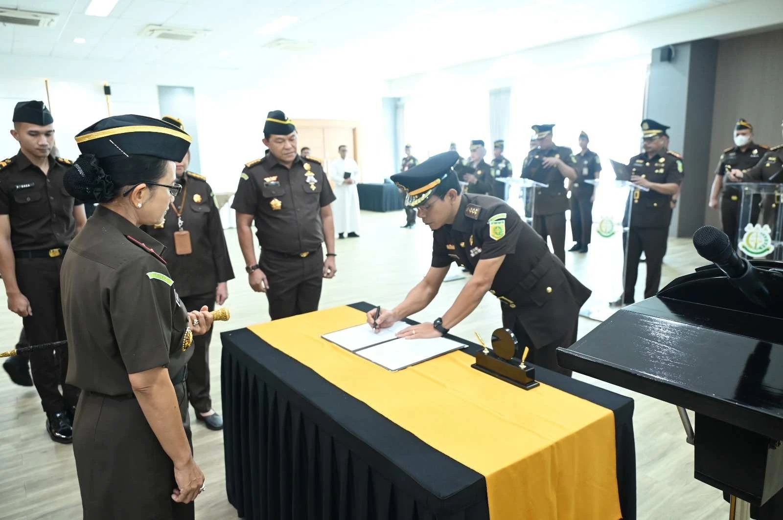 Rotasi Mutasi  Kajari di Jabar, Edy Sumarman Jabat Kajari Kabupaten Bekasi