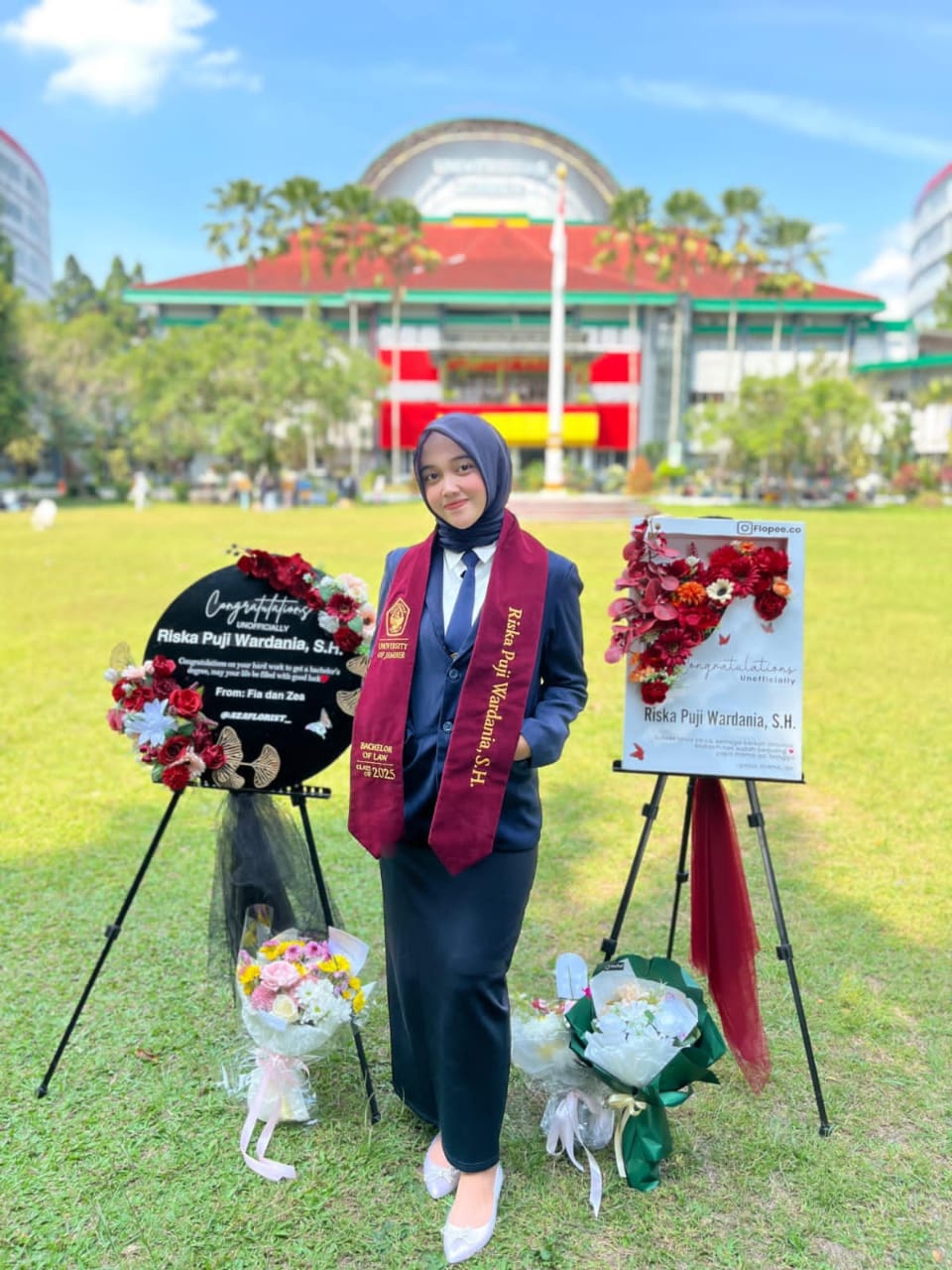 Anak Jurnalis Temporatur.com Sumenep, Riska Puji Wardania, raih Gelar Sarjana Hukum (SH) di Universitas Tinggi Jember (Unej) Beginilah, Pesan Moral sang Ayah