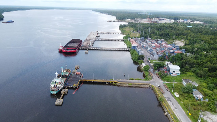 Pelindo Multi Terminal Branch Bumiharjo Terima Penghargaan Kecelakaan Nihil