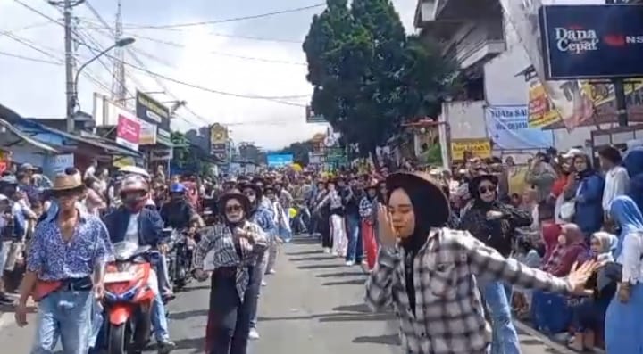 Karnaval Kembang 2025, Semarang – Jawa Tengah