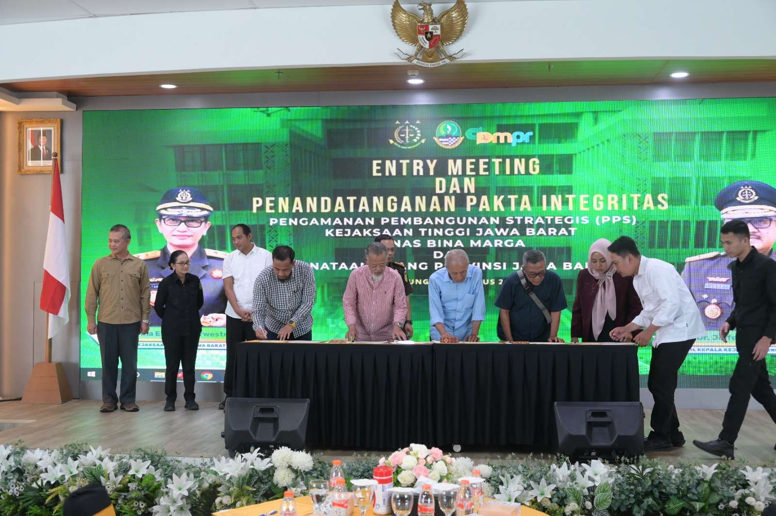 Kejati  Bersama Dinas Bina Marga Tata Ruang Provinsi Jabar Teken Fakta Integritas dalam Pelaksanaan PPS