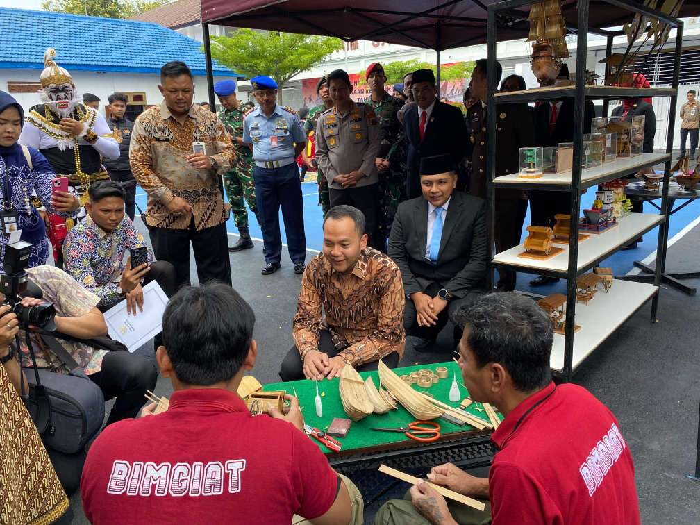 Walikota Surakarta Apresiasi Karya Kreatif Warga Binaan Rutan, Siap Fasilitasi ke Sentra UMKM