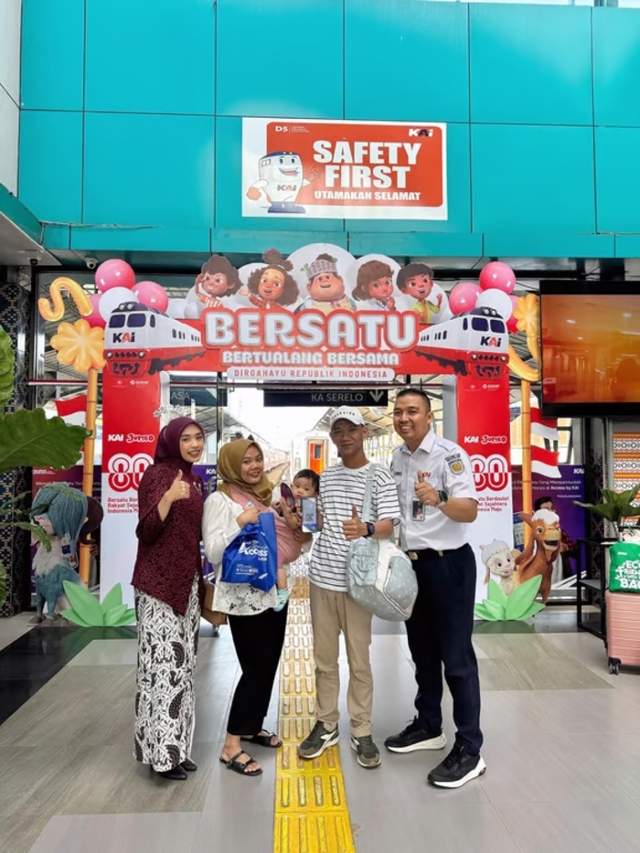 KAI Divre III Palembang Sambut HUT ke-80 RI dengan Nuansa Merah Putih