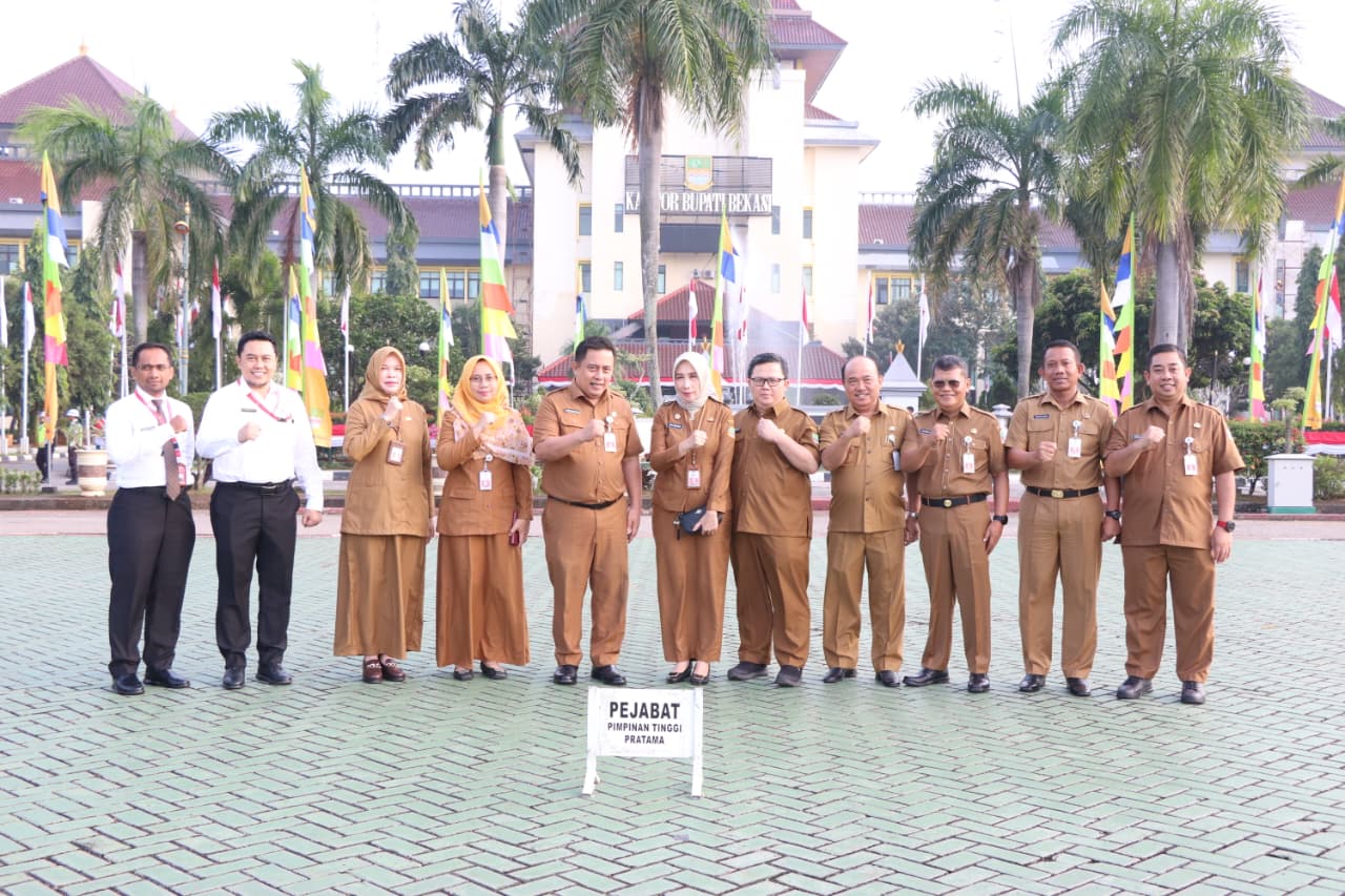 Sekda Kabupaten Bekasi Dedi Supriyadi Serukan Seluruh OPD Semarakan HUT RI ke – 80