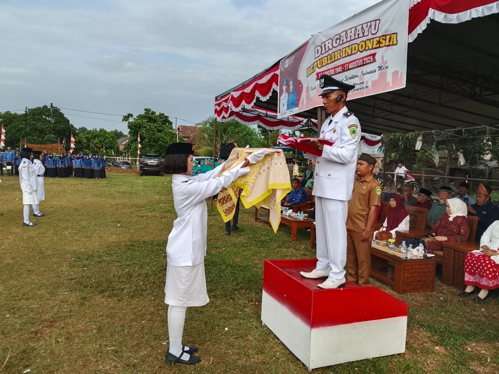 Pemerintah Desa Purun Bersama Masyarakat Gelar Upacara Bendera Dalam Rangka HUT RI Ke-80