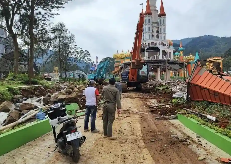 Hari Jadi ke-80, Provinsi Jawa Barat Pemprov Jabar Tertibkan Bangunan Liar Demi Keseimbangan Alam