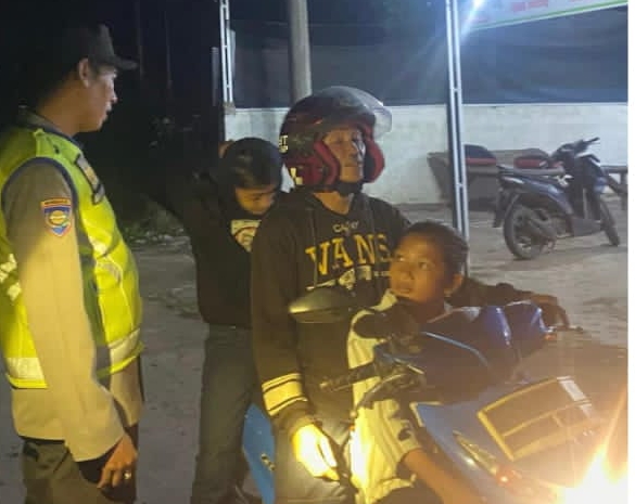 Polsek Penukal Abab Gelar Razia Terpadu Antisipasi 3C dan Pekat, Puluhan Pengendara Diberi Teguran