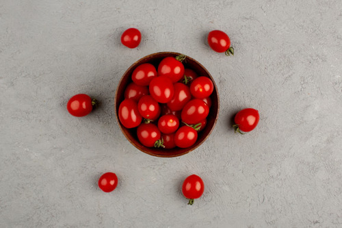 SUPERFOOD: Kandungan Nutrisi dalam Tomat: Lebih Lengkap dari yang Kita Bayangkan