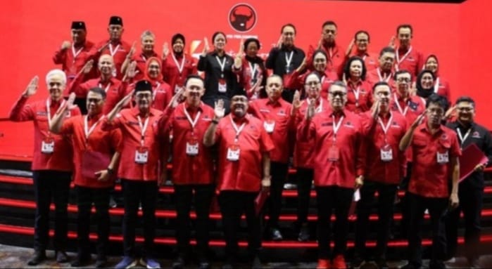 Ketum PDIP Megawati Soekarnoputri – Di Kongres VI Tegaskan Seluruh Kader/Barisan PDI Perjuangan “Harus Menjaga Keutuhan Dukung Pemerintahan RI Prabowo – Gibran”