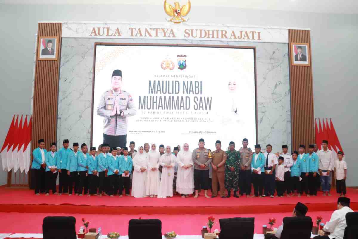 Semarak Maulid Nabi Muhamad SAW Polres Blitar Jadikan Momentum Ini Perkuat Iman dan Taqwa dalam Hati Masyarakat 1 Compress 20250908 145039 9677