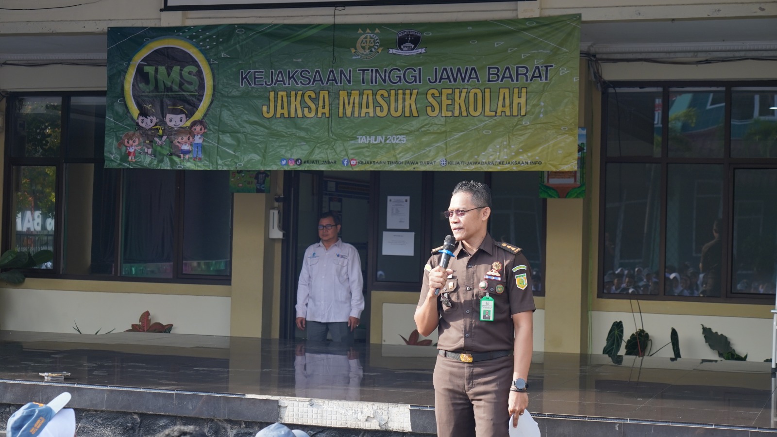 KEJAKSAAN TINGGI JAWA BARAT Jl. LLRE Martadinata No. 54 Kota Bandung 1 IMG 20250917 WA0023