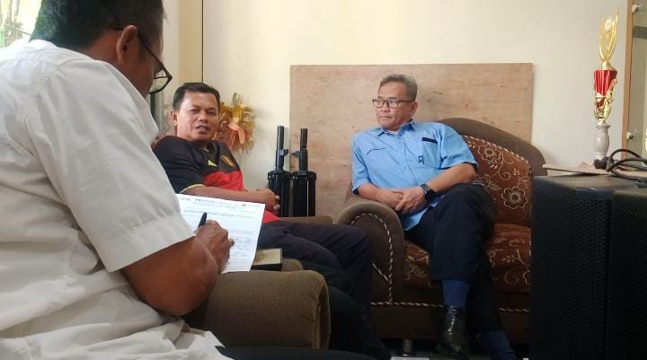 Keterangan foto: Konfirmasi Tim IMG bersama Humas SMAN 3 Tambun Selatan