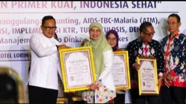 Pemkot Depok Raih Dua Penghargaan Bergengsi di Ajang ADINKES Award 2025