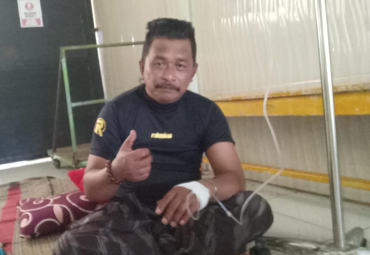 Diduga Gejala Biasa, Akhirnya Pimpinan Musik Dangdut Nevada, Dilarikan ke Puskesmas Rubaru Sumenep
