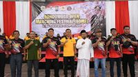 Kasdim 0822 Hadiri Bondowoso Open Marching Festival Kapolres Cup 2025