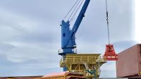 Pelabuhan Tanjung Wangi Dorong Kelancaran Distribusi Pupuk Nasional
