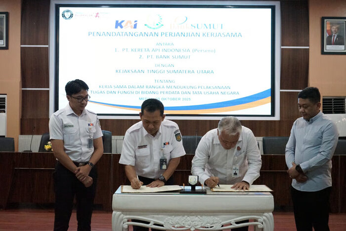 KAI dan Kejati Sumut Teken Kerja Sama Penanganan Masalah Hukum Perdata