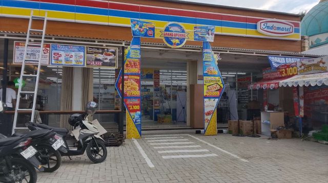 Indomaret Sitanala Diduga Langgar Aturan: Launching Tanpa Izin, Pemkot Tangerang dalam Sorotan!