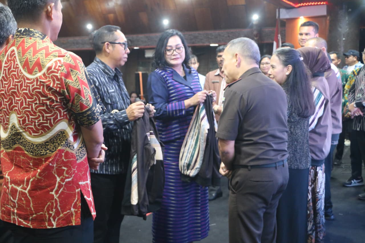 Pemkab Taput Gelar Pisah Sambut Kajari, Bupati Sampaikan Apresiasi untuk Donny K. Ritonga