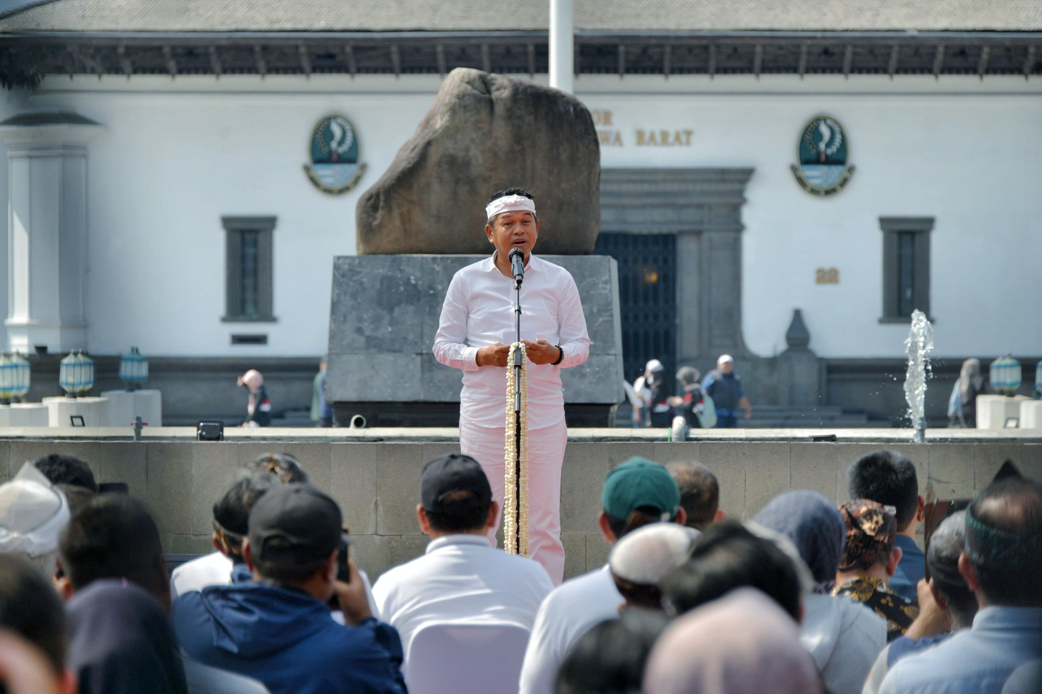 KDM: Pemdaprov dan Pemda se-Jabar Lindungi 1 Juta Pekerja Informal Lewat BPJS Ketenagakerjaan
