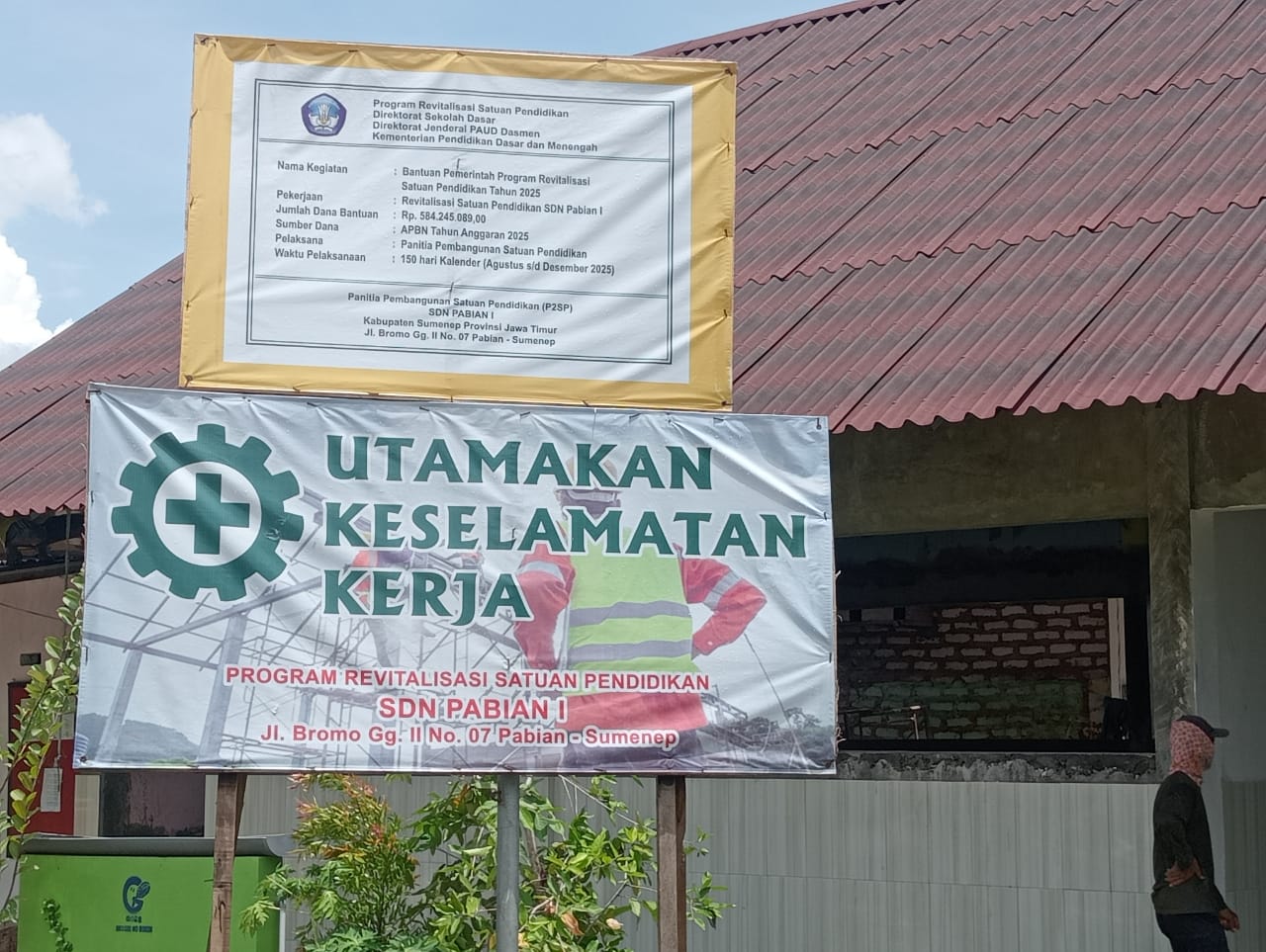 SDN Pabian I Sumenep, Simpel Penerima Bantuan Revitalisasi Satuan Pendidikan Dari Kementrian. Di Duga Ada Permainan Oknom Dinas Kab. Sumenep