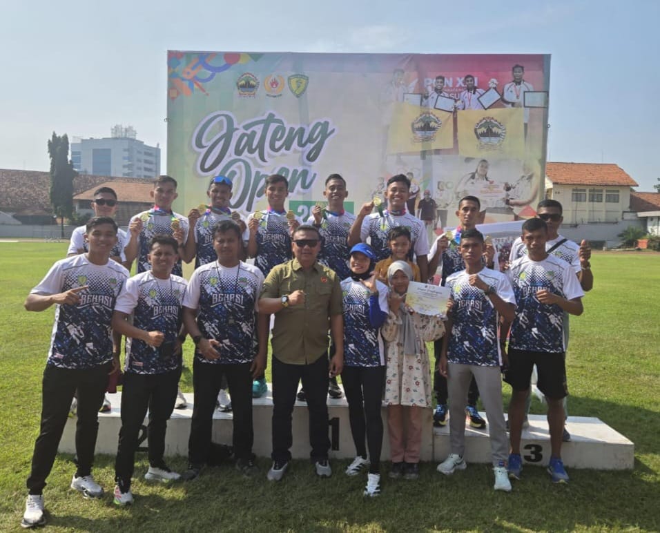 Kabupaten Bekasi Raih Juara Umum Kejurnas Atletik Jateng Open 2025