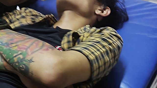 Diduga Pemuda Jadi Korban Pengeroyokan oleh Oknum Backup Toko Obat Tramadol dan Eximer di Cikarang Selatan 