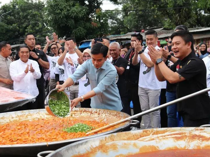 Kunjungan Kinerja Wakil Presiden RI Di Palmerah “Menuai Kreasi Meningkatkan Mutu Emak – Emak Terampil & Para Wanita /Pria Miliki Nilai Kompeten Memasak”