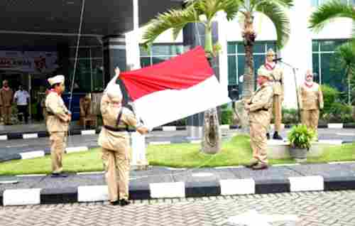 Kantor Cabang PT Sucofindo Surabaya Peringati Hari Pahlawan Nasional 10 November Serta Upacara Pengibaran Benderah Merah Putih
