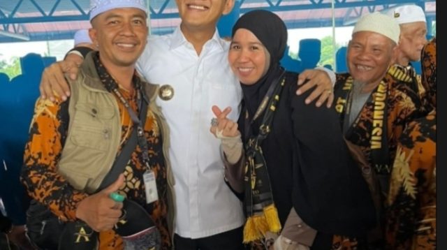 Bupati PALI Sambut 46 Jama’ah Umroh di Bandara Sultan Mahmud Badaruddin II Palembang